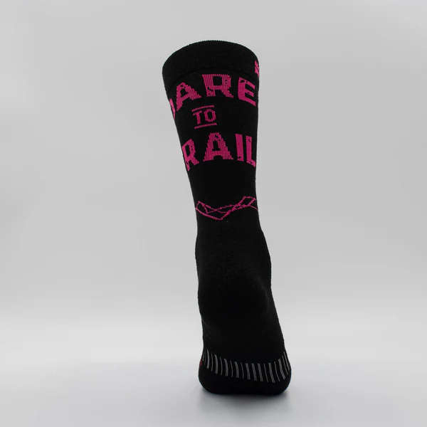 Gilnokie Dare To Trail - Crew Height Socks