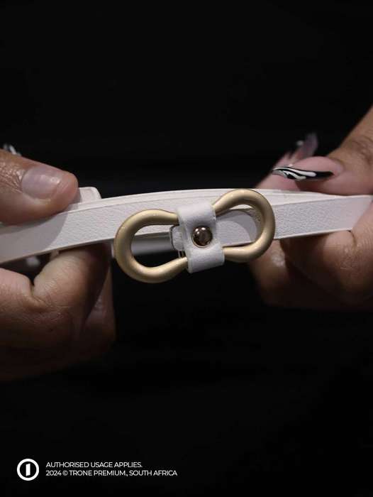 Trone - Bowtie Belt
