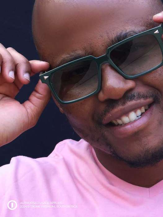 Clag frame Sunglass