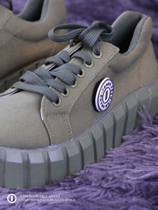 Trone Evoke Chuck Sneakers - Green
