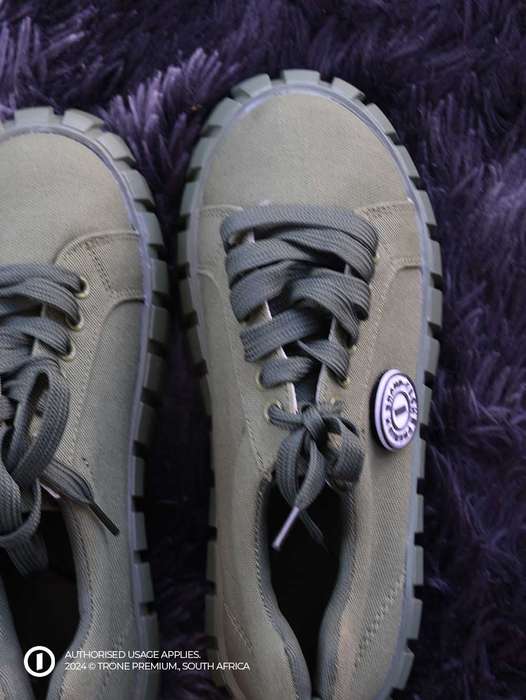 Trone Evoke Chuck Sneakers - Green