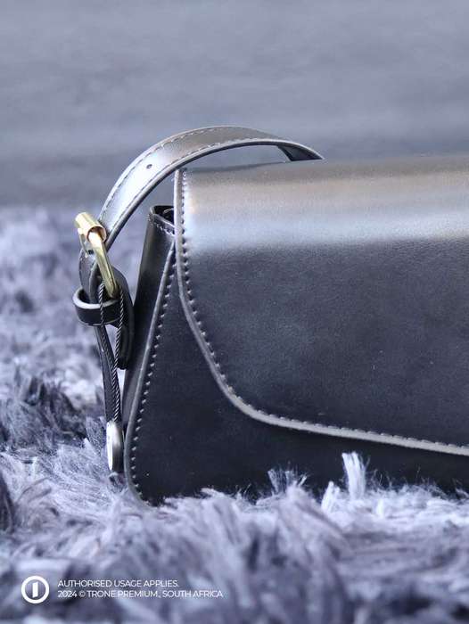 Debbie Patricks' Luxury Crossbody Bag - Black