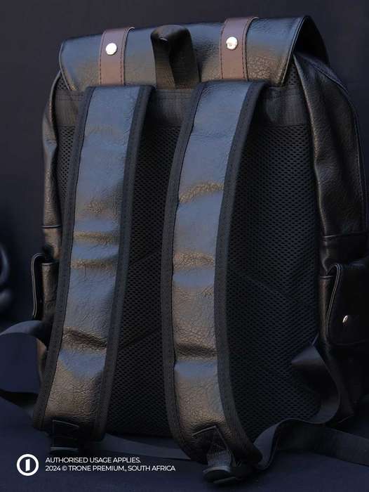 David Patricks' Slimline Backpack - Black