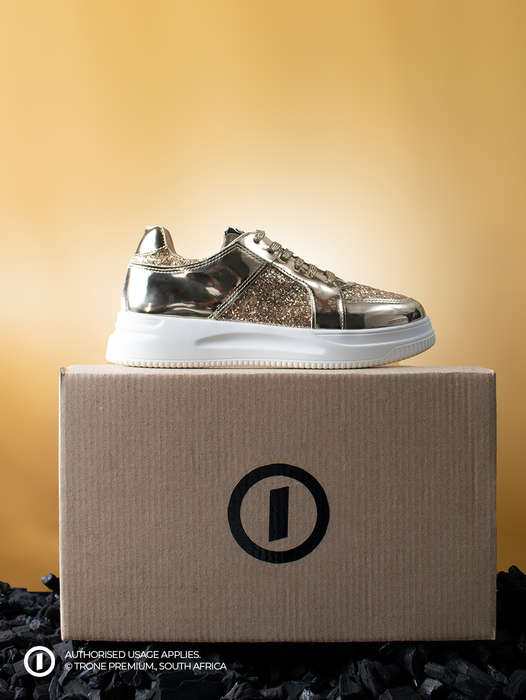 Reems Sneakers - Gold