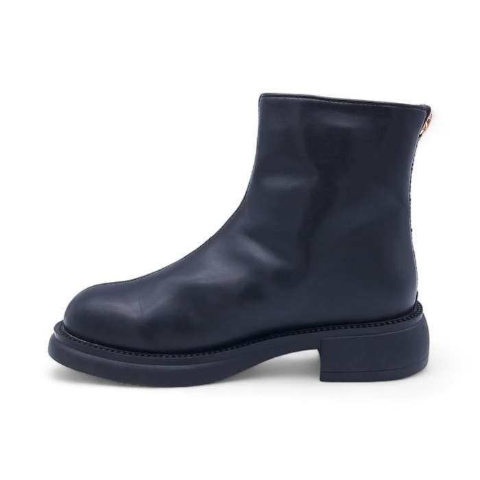 Women's Modern Simplistic Leather Ankle Boots with Back Zipper - HT2403011