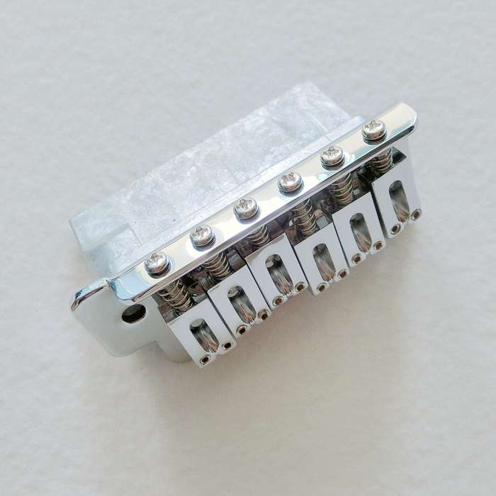 Modern Strat Tremolo Chrome Bridge Complete - 6 point 52.5mm spacing Half Size Block