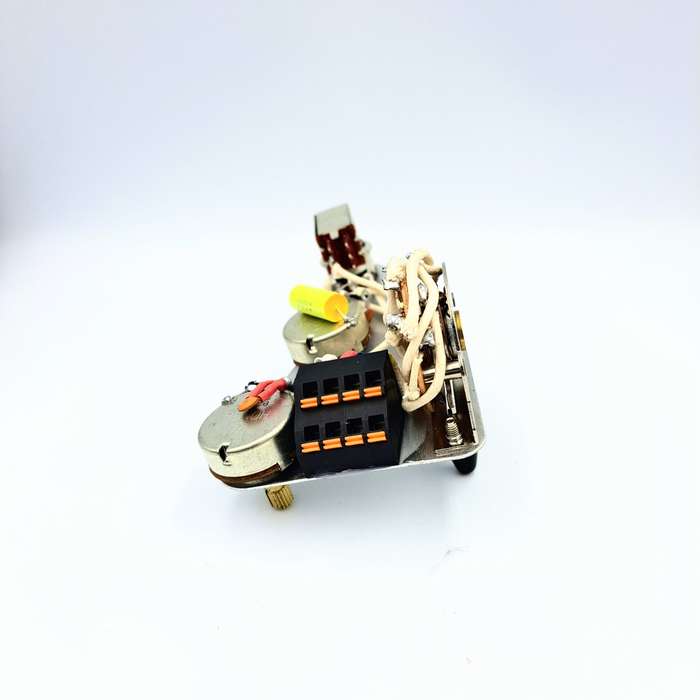 SSS / HSS Prewired Electronic Assembly with "Gilmour" Push Pull Mod for Stratocaster type Guitars...
