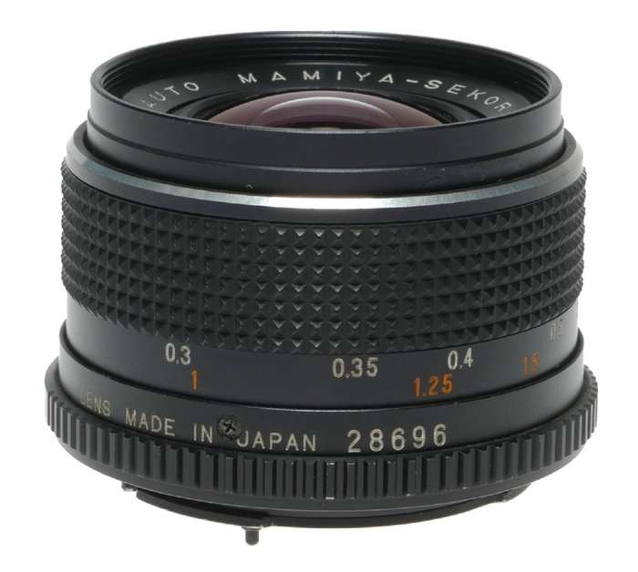 Mamiya Sekor CS Auto Wide Angle Camera Lens 1:2.8 f=28mm
