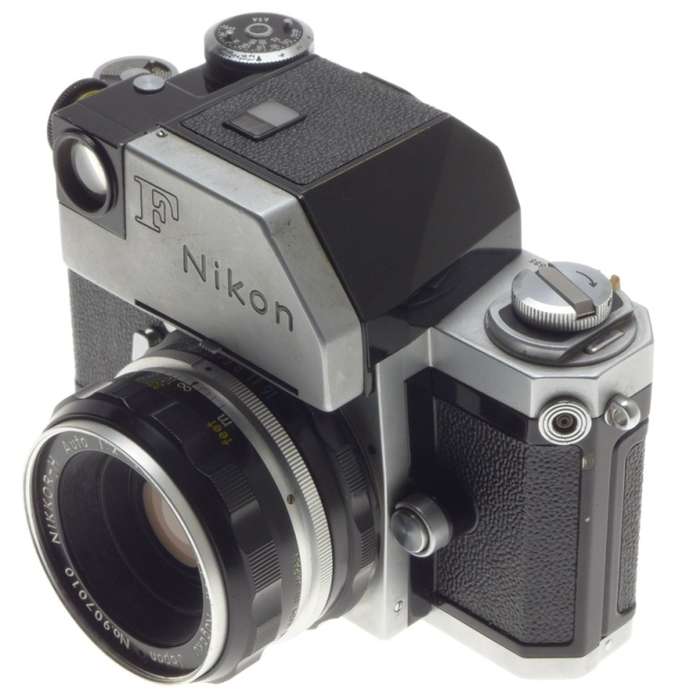 Chrome nikon f 35mm film slr camera photomic meter nikkor-h 1:2 f=50mm kogaku lens