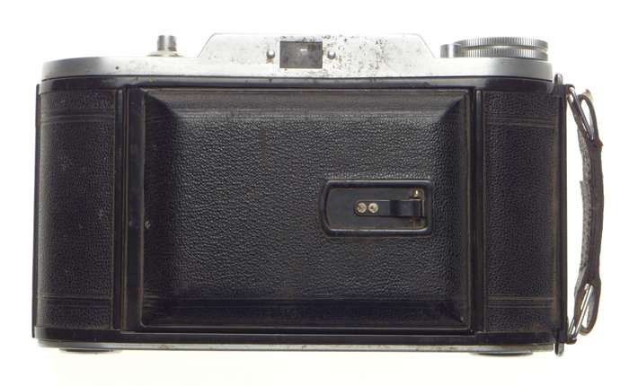 VASKAR 4.5/105mm Voigtlander coated lens Bessa I med. Format camera