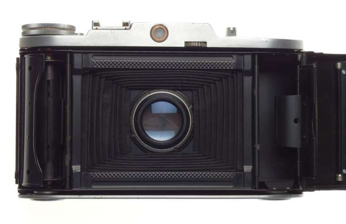 VASKAR 4.5/105mm Voigtlander coated lens Bessa I med. Format camera