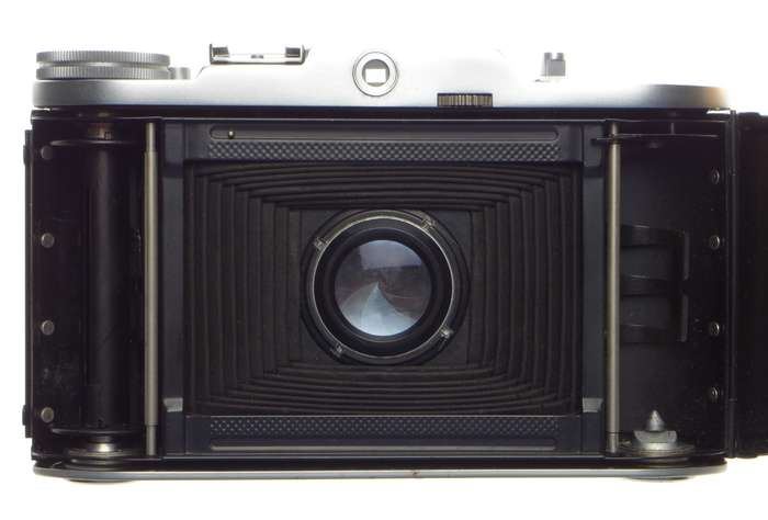 Voigtlander Bessa I folding 120 roll film camera SKOPAR 4.5/105mm lens