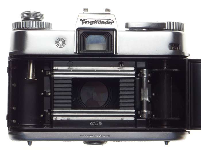 Voigtlander Bessamatic SLR 35mm Film camera Color-Skopar X 2.8/50mm lens