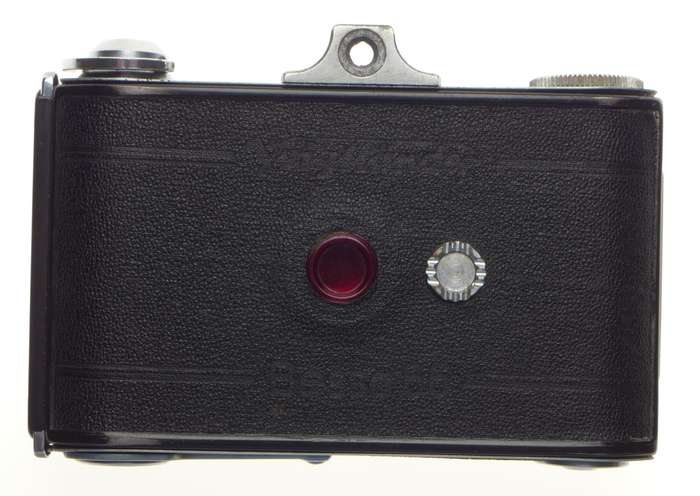 Voigtlander Bessa 66 large format 120 film camera Skopar lens