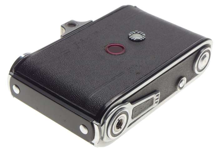 Voigtlander Bessa 66 large format 120 film camera Skopar lens