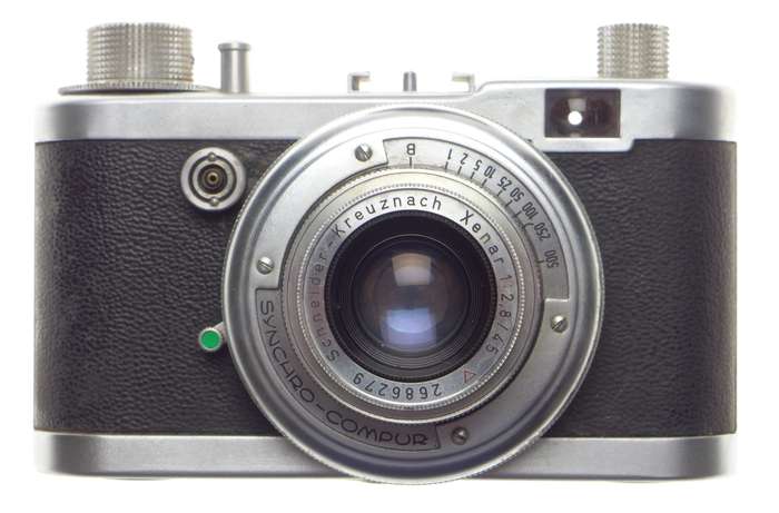 DIAX Point and shoot 35mm film camera chrome classic Xenar 2.8/45 lens
