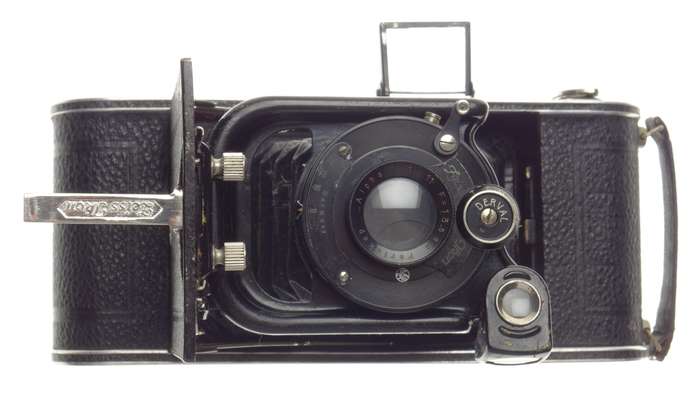 Zeiss Contessa Nettle black folding film camera Contessa-Nettle 6.3/13cm