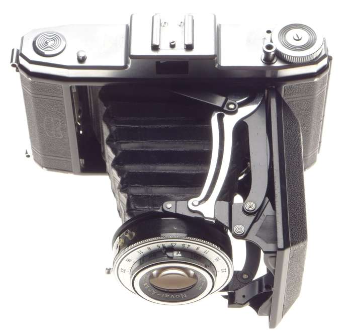 Zeiss Ikon Folding camera Novar-Anastigmat Lens 1:4.5 f=105mm