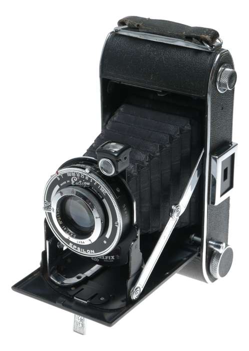 Ensign Selfix 420 Folding 120 Film 6x6 6x9 Format Film Camera