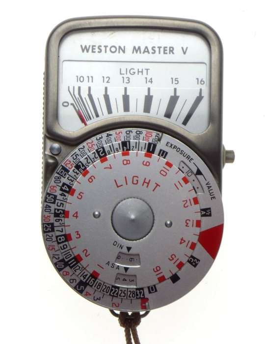 Weston Master V Chrome light exposure meter case and strap