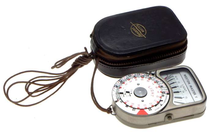 Weston Master V Chrome light exposure meter case and strap