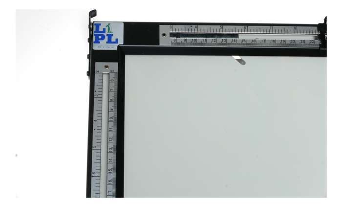 Easel Mask LPL boxed 26x30cm excellent dark room accessory
