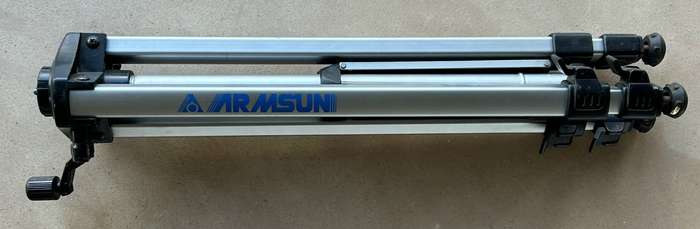 ARMSUN light weight camera tripod compact used as is
