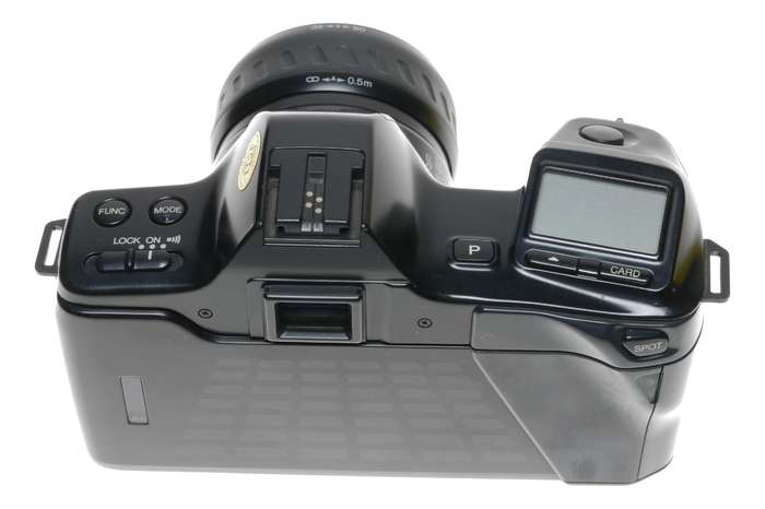 Minolta Dynax 7000i MAXXUM AF 35-80mm film camera