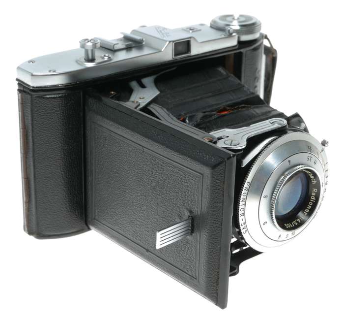 Balda Baldalux 6x9 Folding 120 Roll Film Camera Radionar 4.5/105