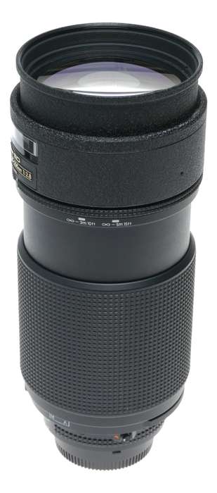 Nikon ED AF Nikkor 80-200mm 1:2.8 SLR Zoom lens caps cased