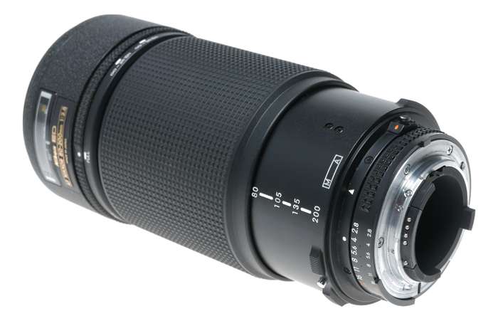Nikon ED AF Nikkor 80-200mm 1:2.8 SLR Zoom lens caps cased