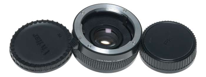 VIVITAR MC Teleconverter 2x-22 lens adapter mount doubler