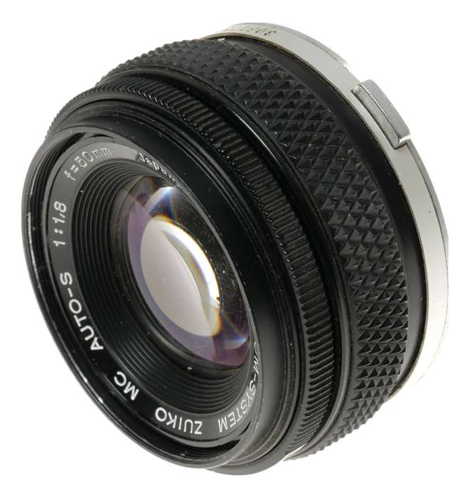 Olympus 1.8/50mm OM System Zuiko Auto-S f/1.8 SLR with caps