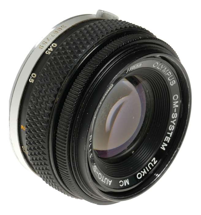 Olympus 1.8/50mm OM System Zuiko Auto-S f/1.8 SLR with caps
