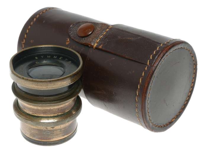 Beck Symmetrical f8 antique brass lens with internal aperture