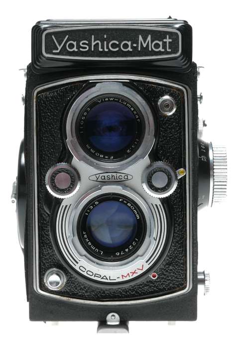 Yashica-Mat 6x6 TLR camera Lumaxar 1:3.5 f=80mm German lenses original case caps