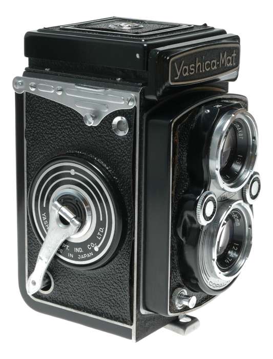 Yashica-Mat 6x6 TLR camera Lumaxar 1:3.5 f=80mm German lenses original case caps