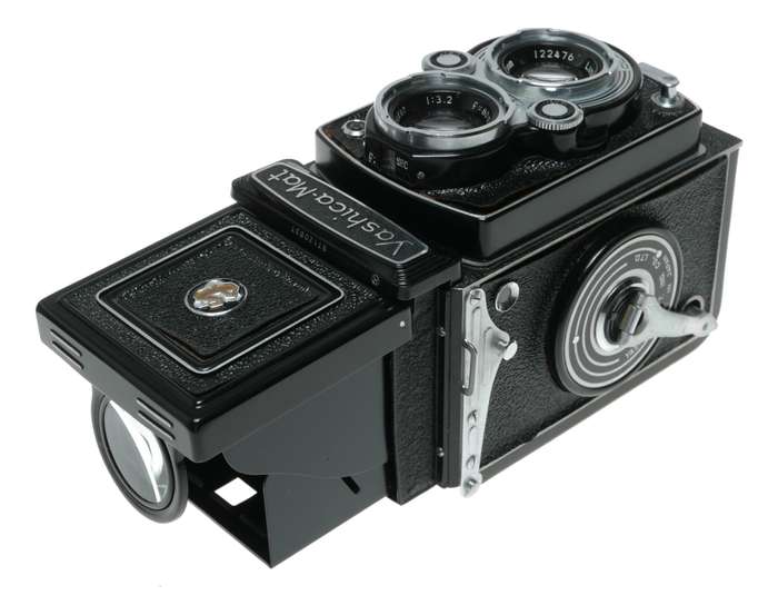 Yashica-Mat 6x6 TLR camera Lumaxar 1:3.5 f=80mm German lenses original case caps