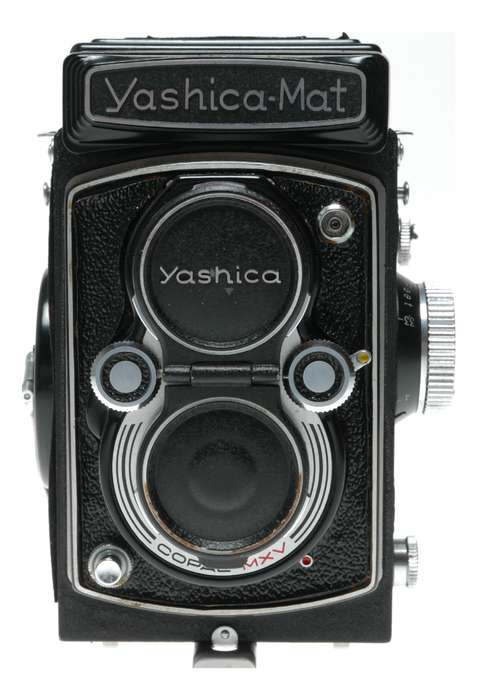 Yashica-Mat 6x6 TLR camera Lumaxar 1:3.5 f=80mm German lenses original case caps