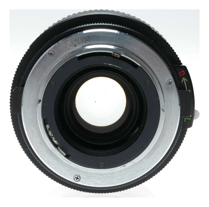Vivitar Close Focusing Auto Zoom 1:3.5 35-105mm Olympus OM camera lens