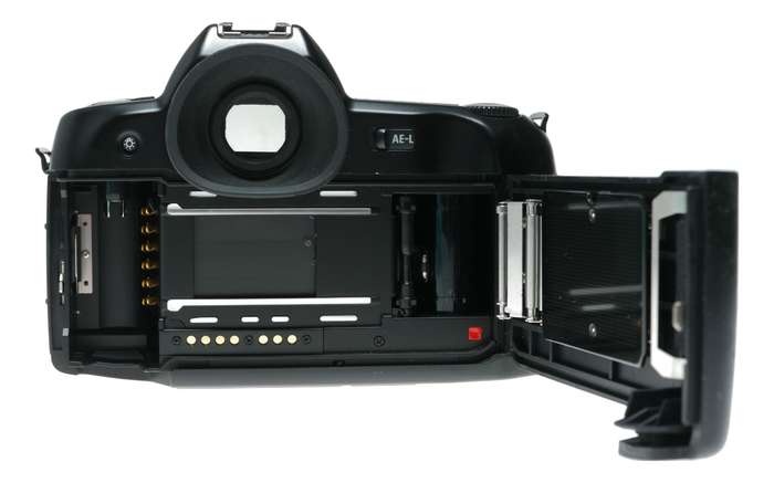Nikon F90X 35mm Autofocus SLR Film Camera Body
