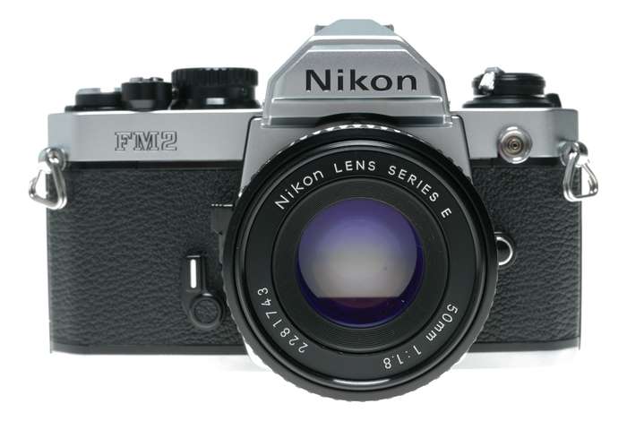 Nikon FM2 SLR Film Camera 1.8/50 Series E 2.8/28 Elicar V-HQ Macro Lenses