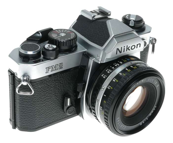 Nikon FM2 SLR Film Camera 1.8/50 Series E 2.8/28 Elicar V-HQ Macro Lenses