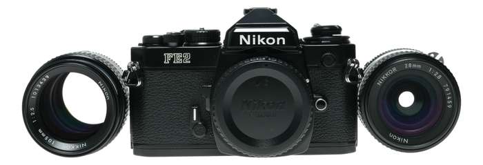 Nikon FM2 SLR Black Film Camera 1:2.8/28 Nikkor 1:2.5/105 Lenses Caps