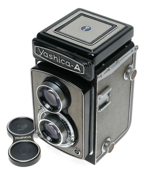 Yashica A 6x6 TLR 120 Roll Film Camera Yashikor 1:3.5 f=80mm
