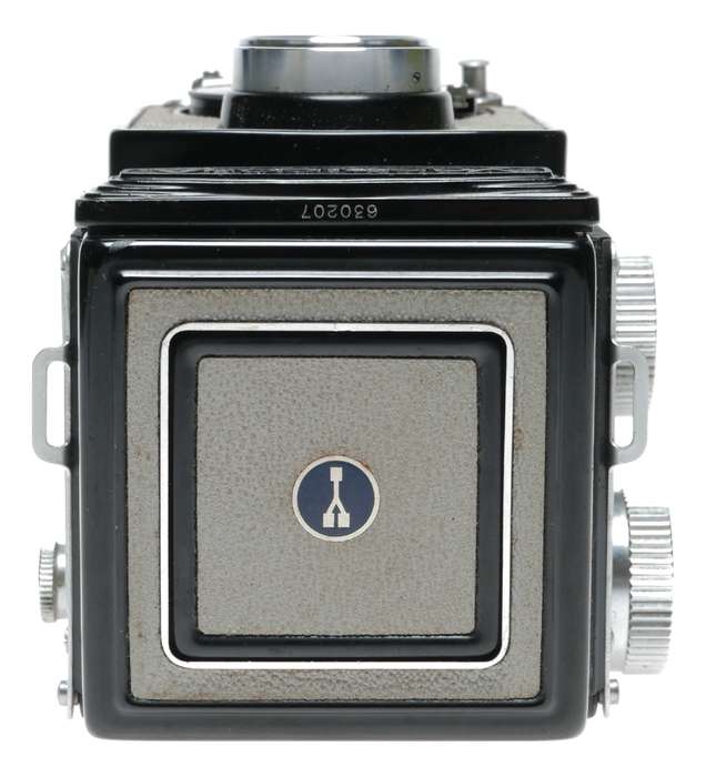 Yashica A 6x6 TLR 120 Roll Film Camera Yashikor 1:3.5 f=80mm