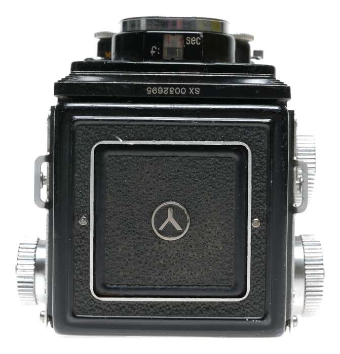 Yashica 635 Dual Format 120 35mm TLR Camera 1:3.5 F=80mm