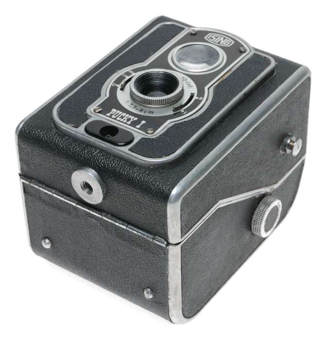 Ising Pucky 1 Box Type 120 Roll Film Camera 6x6 Format