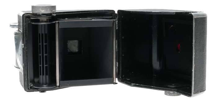 Ising Pucky 1 Box Type 120 Roll Film Camera 6x6 Format