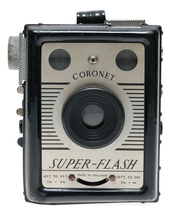 Coronet Super-Flash Box Type 120 Roll Film Camera 6x9 Format